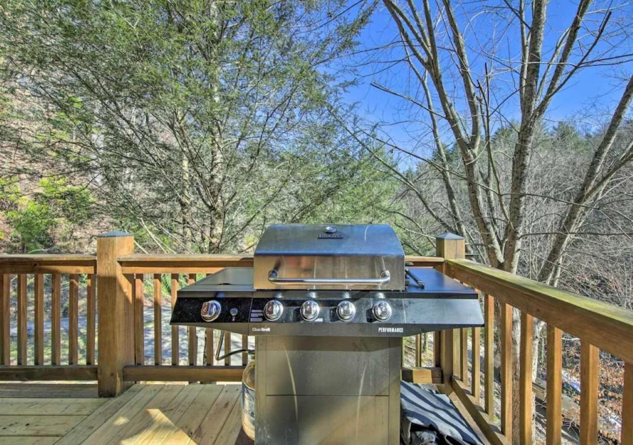 Amazing Creek View Cabin W/ Hot Tub, Firepit & Pool Table Ellijay Exterior foto